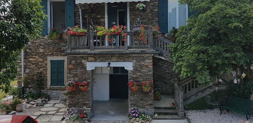 B&B Holy Lake - Bed and breakfast a Ghiffa sul Lago Maggiore